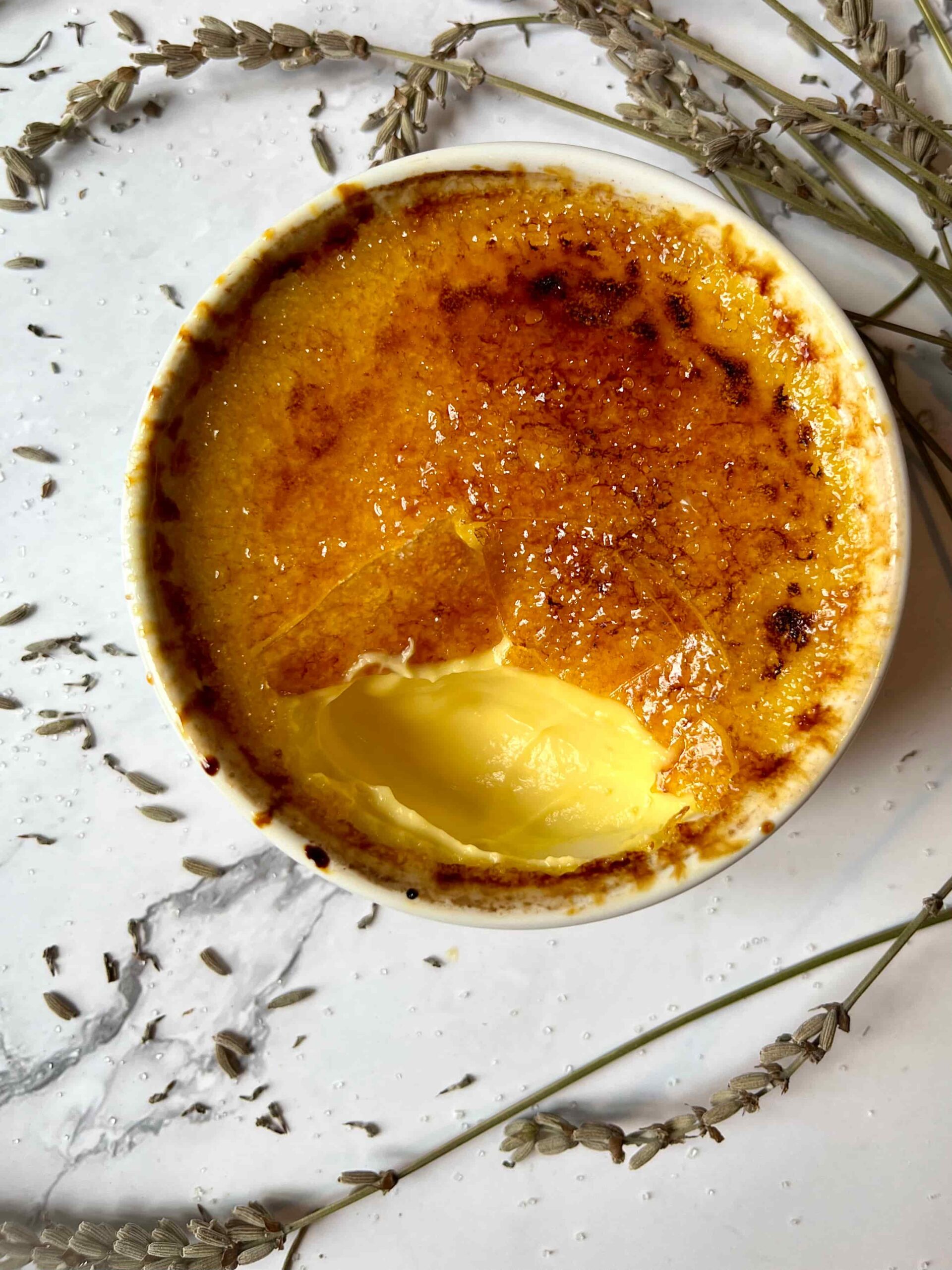 A beginners authentic French Crème Brulée recipe with only 4 ingredients. Here’s your classic creamy dessert that is simple, homemade and irresistible.